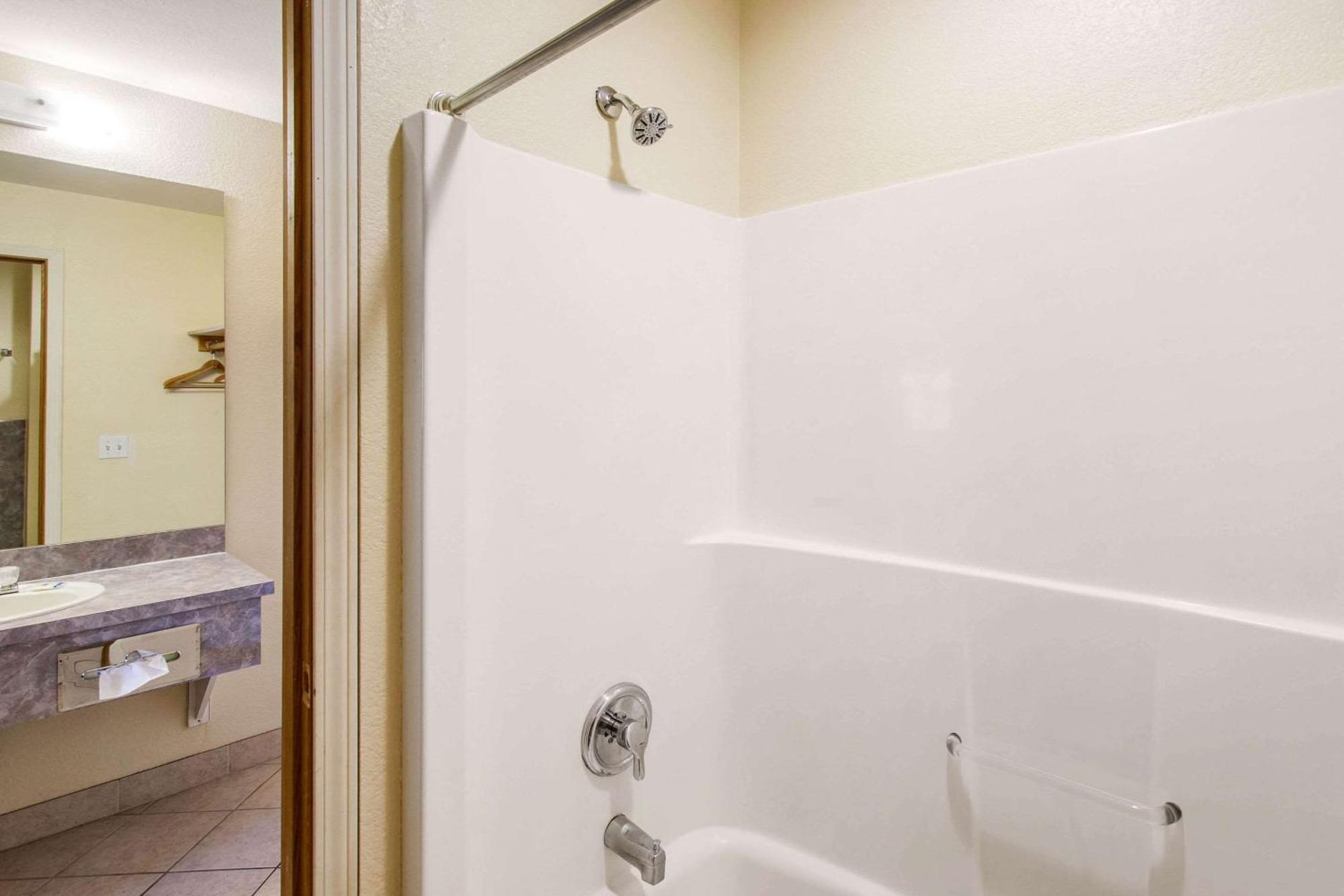 Rodeway Inn Coeur D'Alene Luaran gambar